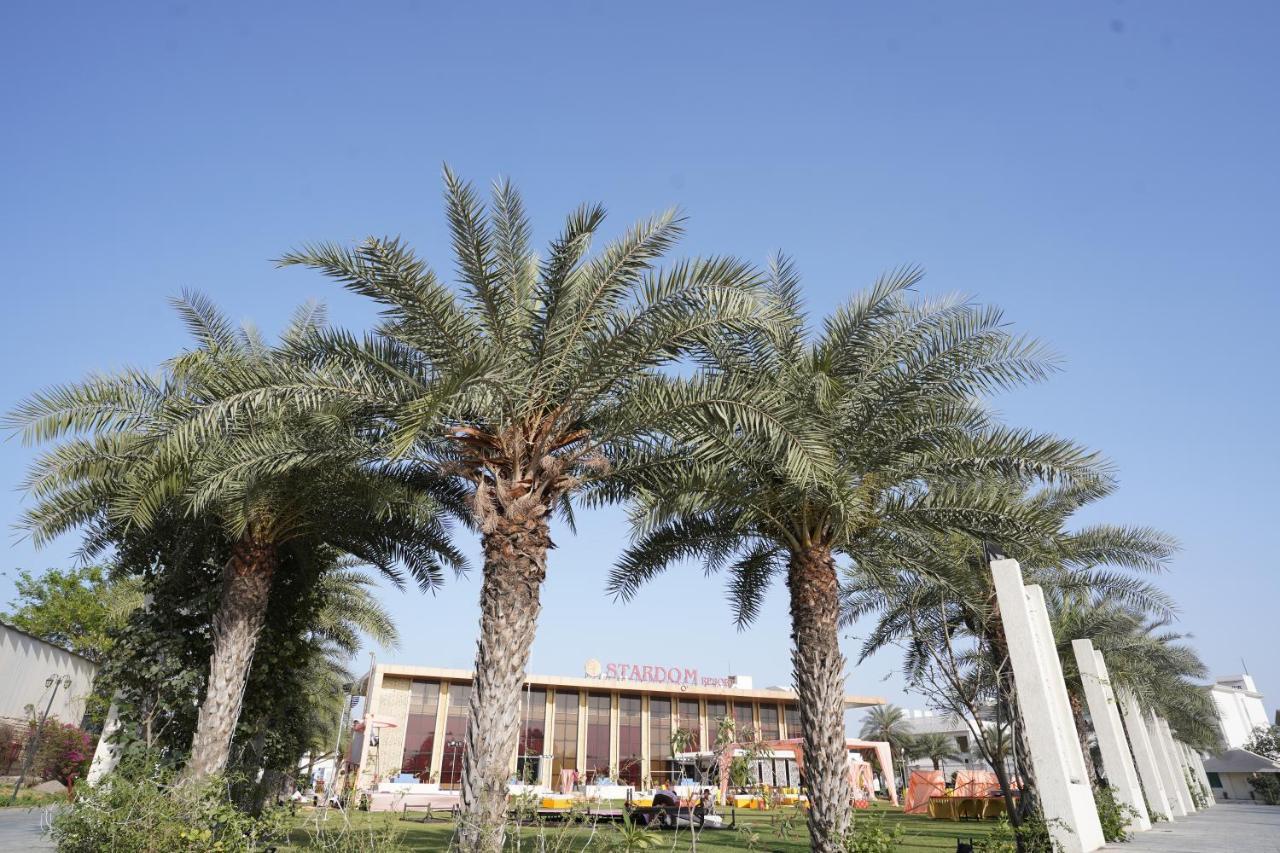 Stardom Resort Jaipur Buitenkant foto