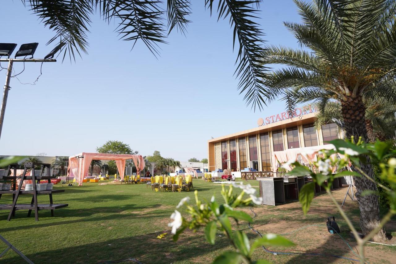 Stardom Resort Jaipur Buitenkant foto
